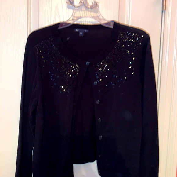 Gap cardigan front button with sequin detail at neckline - Picture 1 of 3